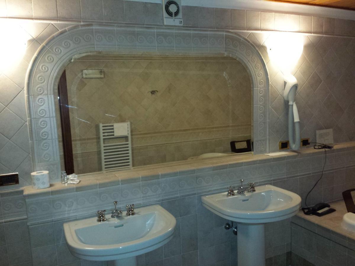 Hotel Sogno Rezzato Oda fotoğraf